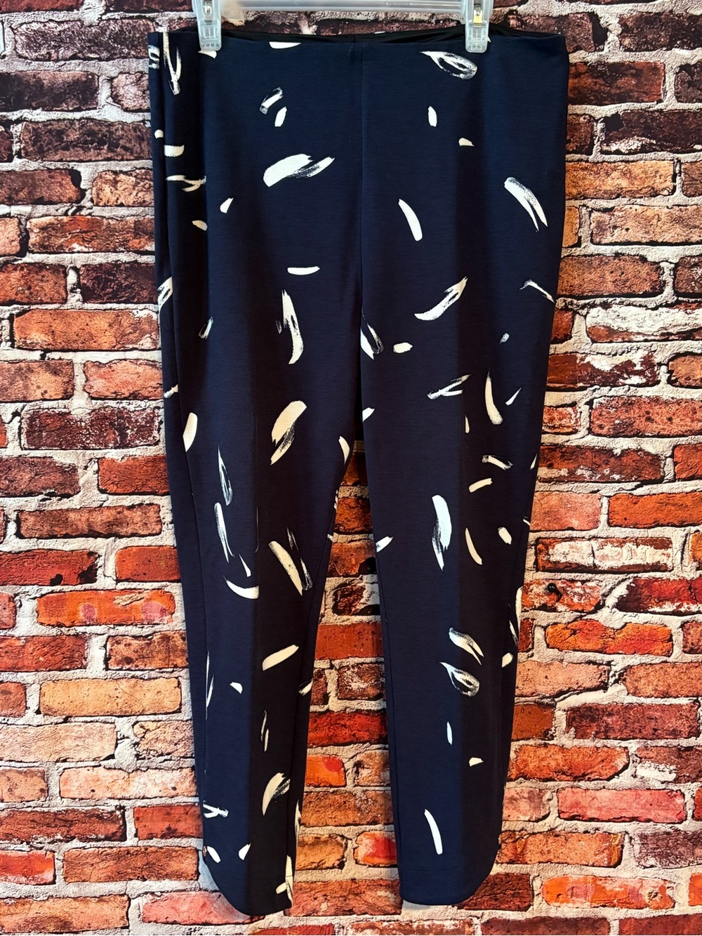 Lysse Navy & White Printed Stretch Ankle Accent Detail Leggings for Women XL